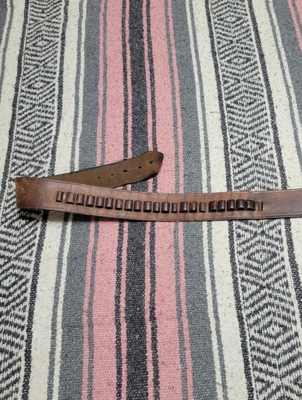 antique ammo belt - Picture 3 of 3